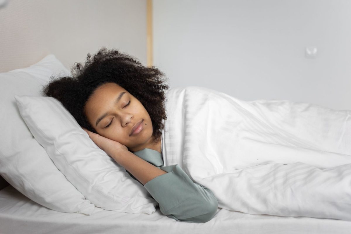 Astuces pour une routine de sommeil saine et économique
