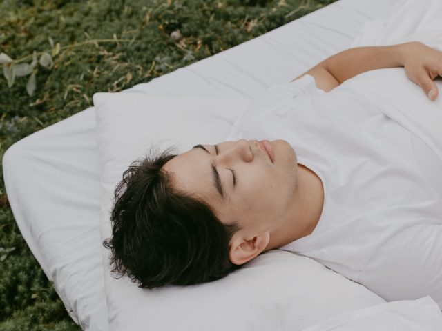 Améliorer la qualité de votre sommeil : bonnes pratiques à adopter