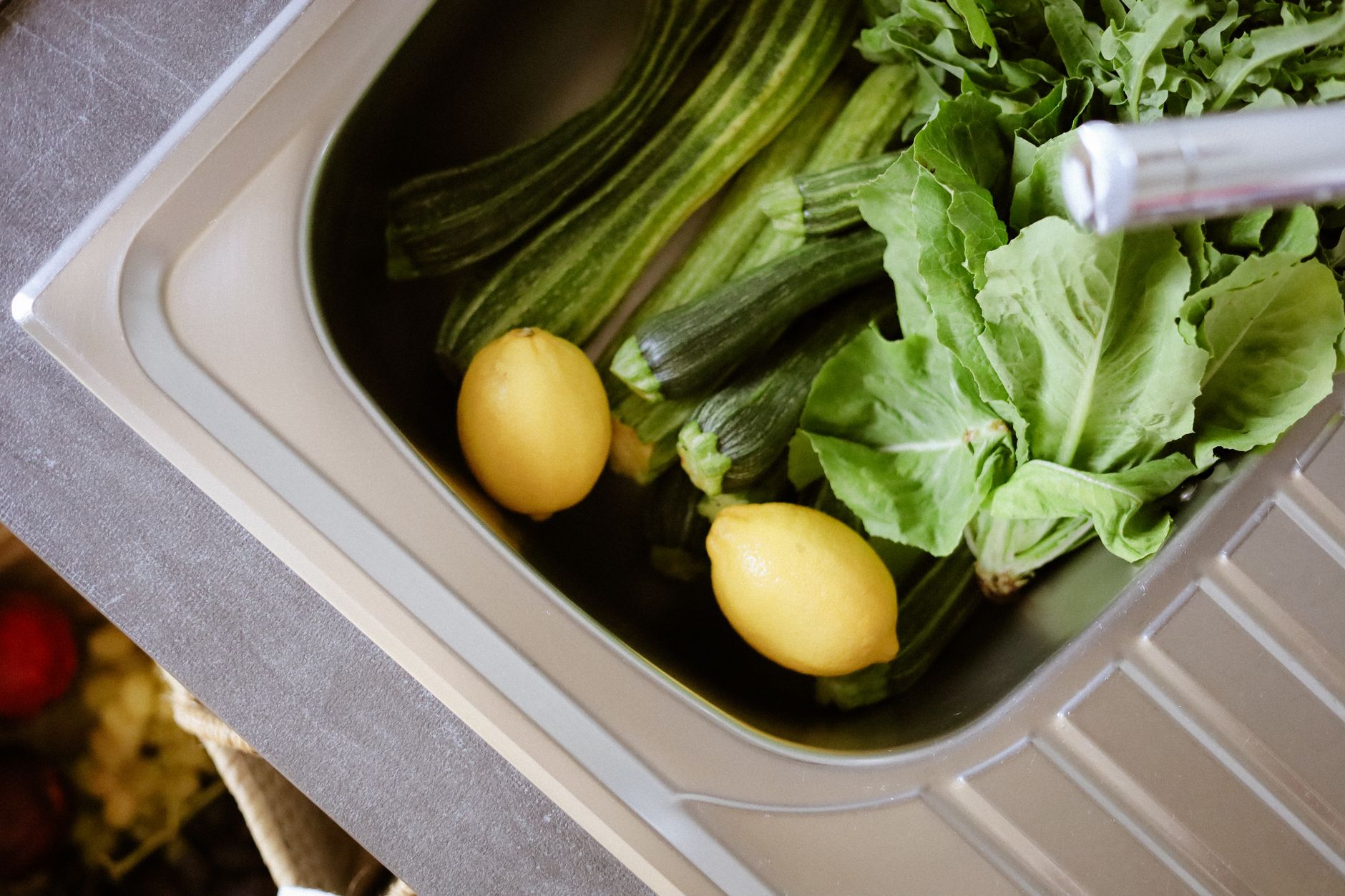 Conserver fruits, légumes et restes plus longtemps