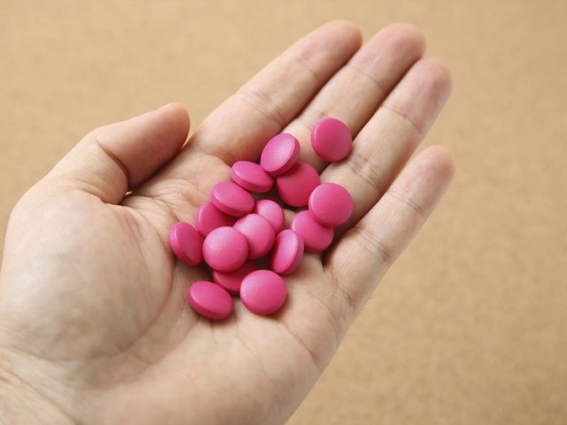 Vitamine D et K2 : contre‑indications essentielles